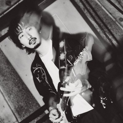 Guitar player and composer based in Tokyo, Japan.