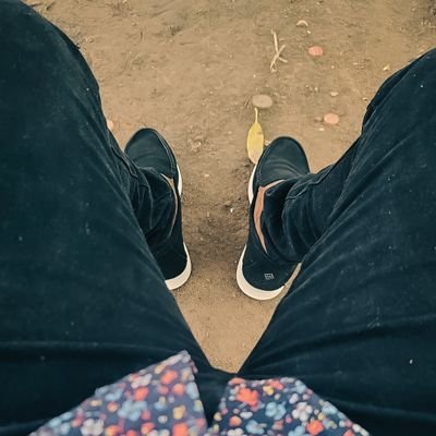 Unknown to many, felt and understood by a privileged few! ||ichanaya Inc™|| Sunset Chaser🌇 || ¶ ||Sagittarius || April'sDad ||
IG@SunsetChasersZim