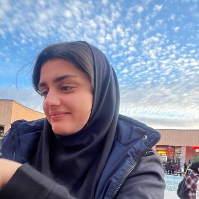 missprszhra's profile picture. بخند:)