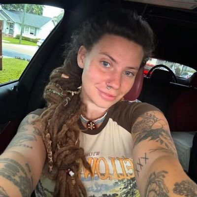 Am down here for fun
feel free to message me
here is my zangi number
1022904984