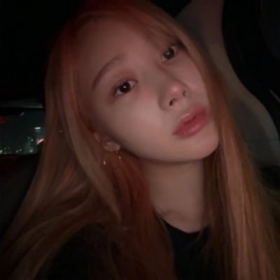 j3nIvr's profile picture. gf ni jisung