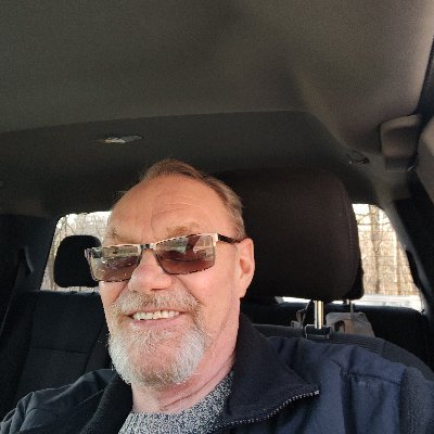 Amateur actor,home photo-video journalist, narrator, photo/news contributor to TV stations. Follow me on You Tube.
