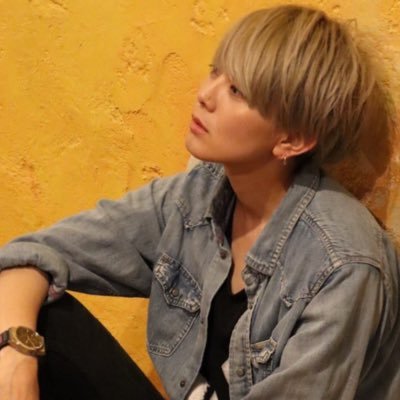 #model #お仕事依頼はDM #okinawa #tokyo #lgbtq #介福国資保持 #ジェンダーレス #自由人 #脳脊髄液減少症 #線維筋痛症 #病気の周知 #俳優 #YouTube #映画監督 #脚本 #活動家 #爬虫類販売 Little Doragon's Den @LDD_Tokyo