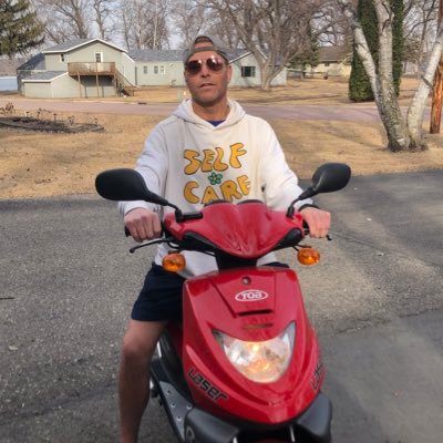 Beach4406's profile picture. #TarheelLife
#TeamBeach 
IG: Boettcher44