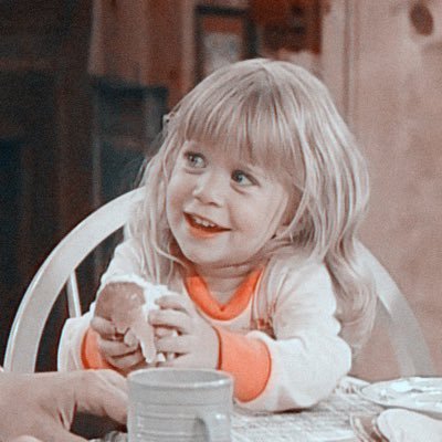 The youngest Salvatore member. 2 years old. Older account @CelestialDelena. Older brother: @LilDevilSpawn_ Daughter to @SouthernBloodEG