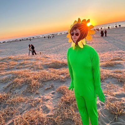 trans_jiro's profile picture. 