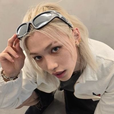 bbokiepio's profile picture. intento de bailarina ventila! mí vida por felix y xiao

ִֶָ 𖥔 ࣪˖ 19 pirulitos | 🇦🇷 | she | AIRBAG 5/10/25