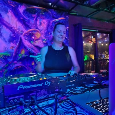 DnB 🎵🎶
PLURR🫶
🔜@edc_orlando
✨️✨️✨️
@kemistrynightclub🧪 code: RAG3