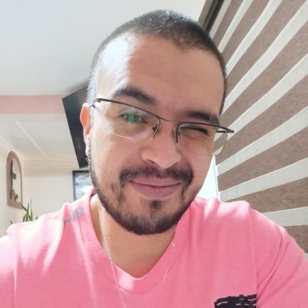 GilbertoPe84677's profile picture. 