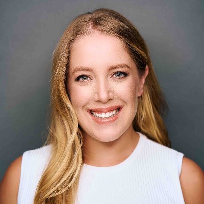 jojolats's profile picture. Reporter
Writer
Better on Instagram ;)
