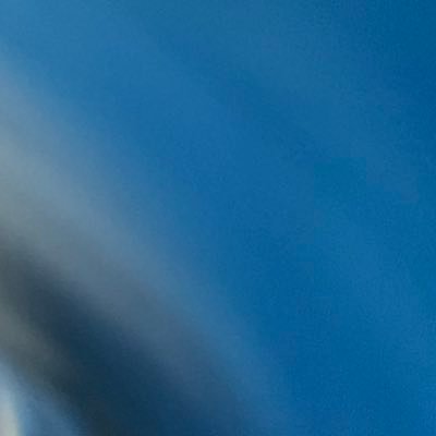 iliiiilililliij's profile picture. 