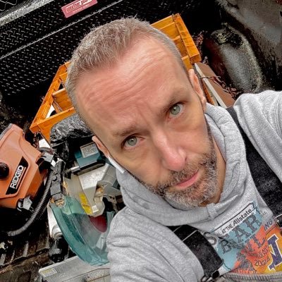 jradnola's profile picture. 