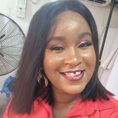 🇳🇬 Simply choose to live ur best life, every day, no matter what the options before you may be. #TechGirl #ỊgbọÀmàka #AdaOgidi #NorthernRaised
