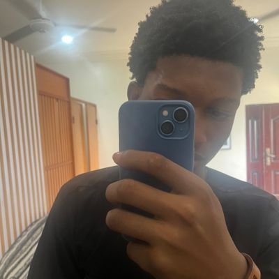Praise Lawrence Profile