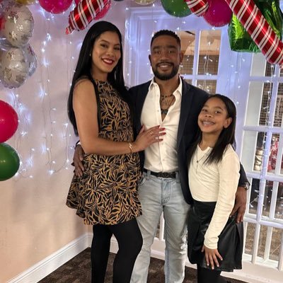 Victor282378779's profile picture. 