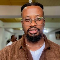 Uncle Mobolaji 😅😎 (@kuppylee) Twitter profile photo