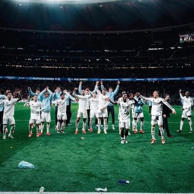 lydiekonan5's profile picture. j'adore la musique,  la danse et la mode.....
j'aime aussi la littérature et les balades.....