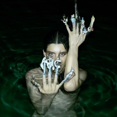 chobanionjeans's profile picture. 2hollis • 9/20 | quadeca • 11/2 . ݁𝜗𝜚.