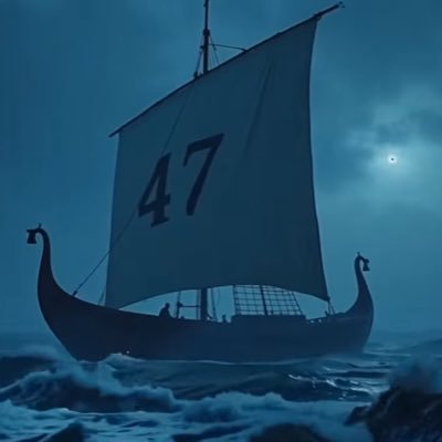 apocangie2's profile picture. American