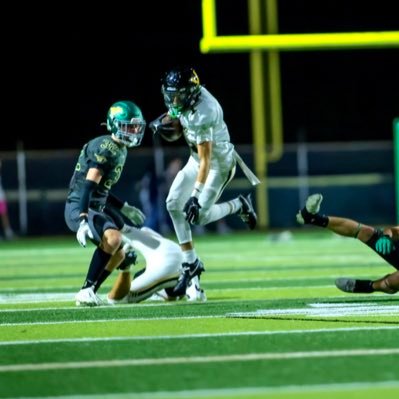 3.5gpa |5’10| |160| |ATH| c/o 26’| Inglemoor highschool| gvarvarigos26@gmail.com