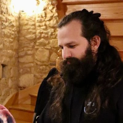 Cloud & DevOps engineer - Esport Enthusiast - Former R6S Analyst&Coach for @wigfr_esport @Supremacy_FR @TeamBekind - Former R6S Shoutcaster @UbisoftFR