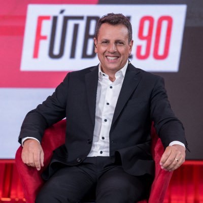 Periodista. 📺 ESPN. F90.👨🏻💻 Infobae. Ex Olé/Clarín. 📻 Radio Continental. Cobertura de 5 Mundiales. 📚 Autor de Messi, el distinto y la Bio de Verón.