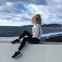 ThurjosonuqH's profile picture. 