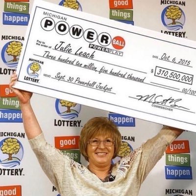 Thrilled to announce my $310.500m won powerball lottery I'm giving out $100,000 to my friends👏❤️