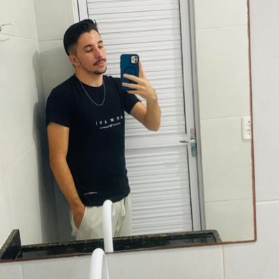_bzrrjairo Profile Picture
