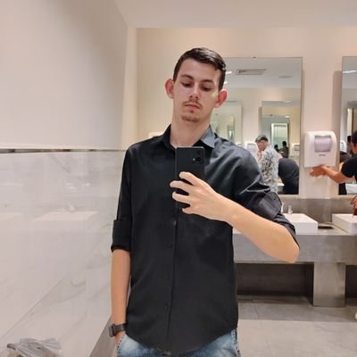 LLL_CWEJ4's profile picture. EM BUSCA DE SER O MELHOR