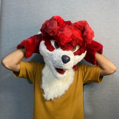 You can call me fuzz😌
Manager of @the.fursuit
spawned 23 years ago😭
Fursuit maker 🪡 | Artist 🎨
DMs are always open for my furry fellas🤗🐾