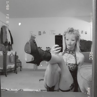 sirenn637635's profile picture. New to scatbook and scat content.  Married,content seller ask for m3nù3