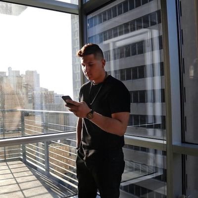 📈| Full Time Day Trader
✍️| Education, Trading Signals, Auto Copier
💸I Freedom to Make Money Anywhere, Anytime
DM me to get started +📱