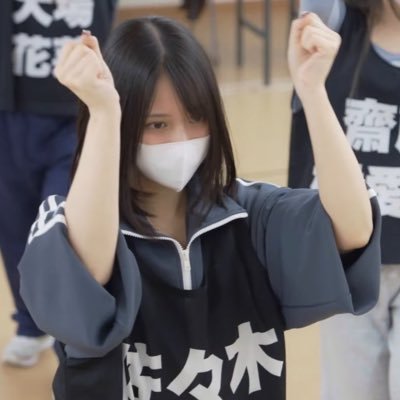 moto_185472's profile picture. 最近隣家の大型犬に毎日吠えられています・・・🐕でも実は大の仲良し💕飼ってみたい犬はBMD🎤好きなアーティスト ＝LOVE、≒JOY、STU48 、可憐なアイボリーetc.📷 まだまだ頑張ってます🔰２乗
