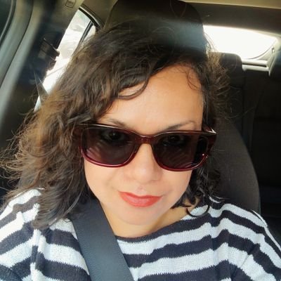 _janisjan's profile picture. Historiadora, Melómana, Cinéfila / I can't get a life if my heart's not in it...