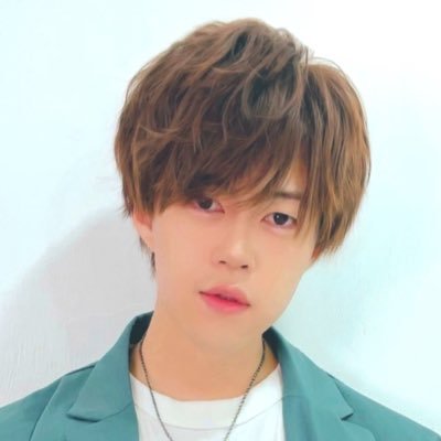 -------【ギャップで魅せる総合エンターテイナー】 -------KAZUHIRO TAKEUCHI
