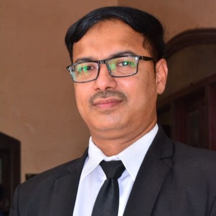 S.V President West Region Punjab ILF Representing @imrankhanPTI,leadership & Pti Workers in court as Lawyer @insafPk,@PTIofficial,Ex Co-Chairman Human Rights