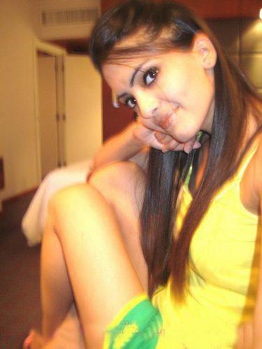 stilbonroshan's profile picture. Hello friends i m Rashi Sefi and i m Doing spicily seo.smo work .I love twitter site .