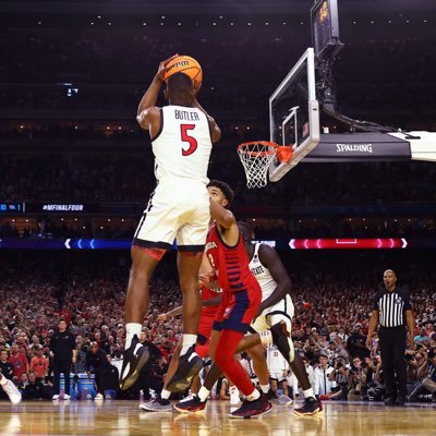 SDSUAztecsMBB's profile picture. SDSU Hoops! #GoAztecs