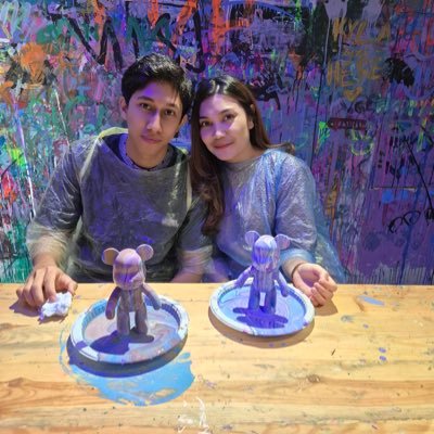 raniakml's profile picture. 