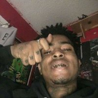 E (@gothmummys) 's Twitter Profile