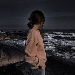 We are eager to get rid of the shackles of our parents, but we don't know that it will become the most coveted concern later