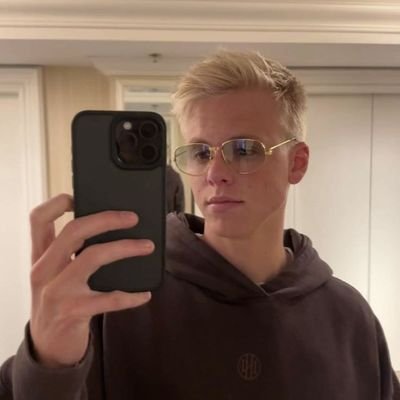 Maria_catheri's profile picture. 