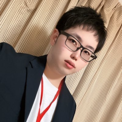 お芝居・歌・ダンスが好きです! 調理師免許持ちの料理系男子! サブカルDJ🎧💽 出演のご依頼はDMにてお待ちしております。