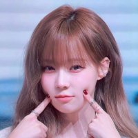 서나 (@sooneayy) 's Twitter Profile