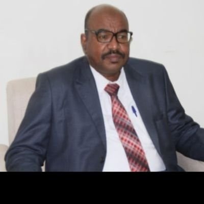 طبيب وسياسي وكاتب
Physician, Politician and Writer