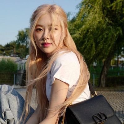 GulJiminie92's profile picture. jimin loml / c-kdrama addict                                            الحمد لله