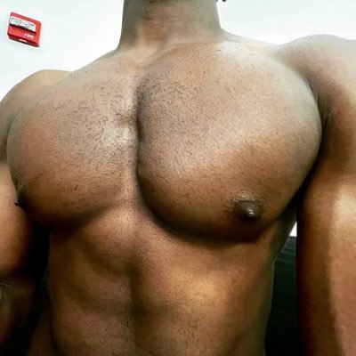 Dominant alpha with the longest cock. Think you can handle me? Think again…