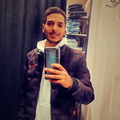 mostafaRaghebb's profile picture. 😳🤐