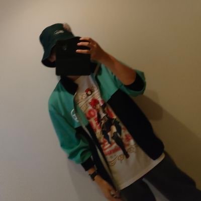 07クソガキでんちゃライバーP
102期生ありがとう。そして、また会う日まで。
とりあえず色々やってます(ダンス、演劇、和太鼓etc.)
#かぐやの演劇の話 #かぐやのダンスの話 #蓮ノ空演劇部 #蓮ノ空和楽器部
🚅@Kaguya_Y500
NEXT→蓮5th(願望